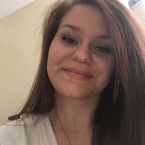 Meet your Posher, Jacquelyn